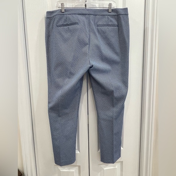 Ralph Lauren Classic Feminine Business Casual Blue Patterned Trousers size14 - Picture 2 of 5